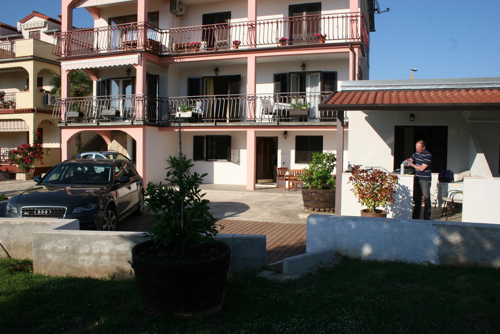 Guest House Zohil Rovinj Eksteriør bilde